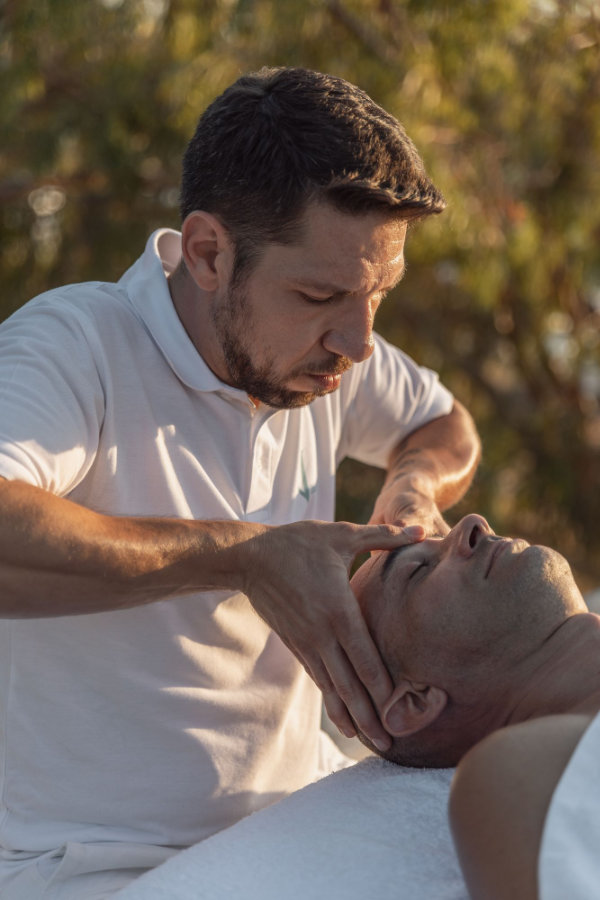 massage services therapist in mykonos